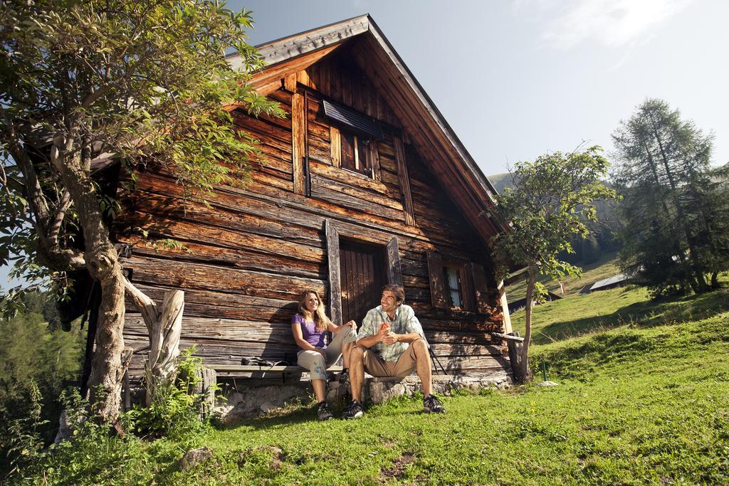 Pepi's Suites - Lechtal Apartments Holzgau Buitenkant foto